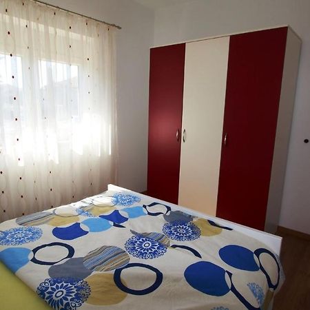 Apartments Tomislav Malinska Luaran gambar