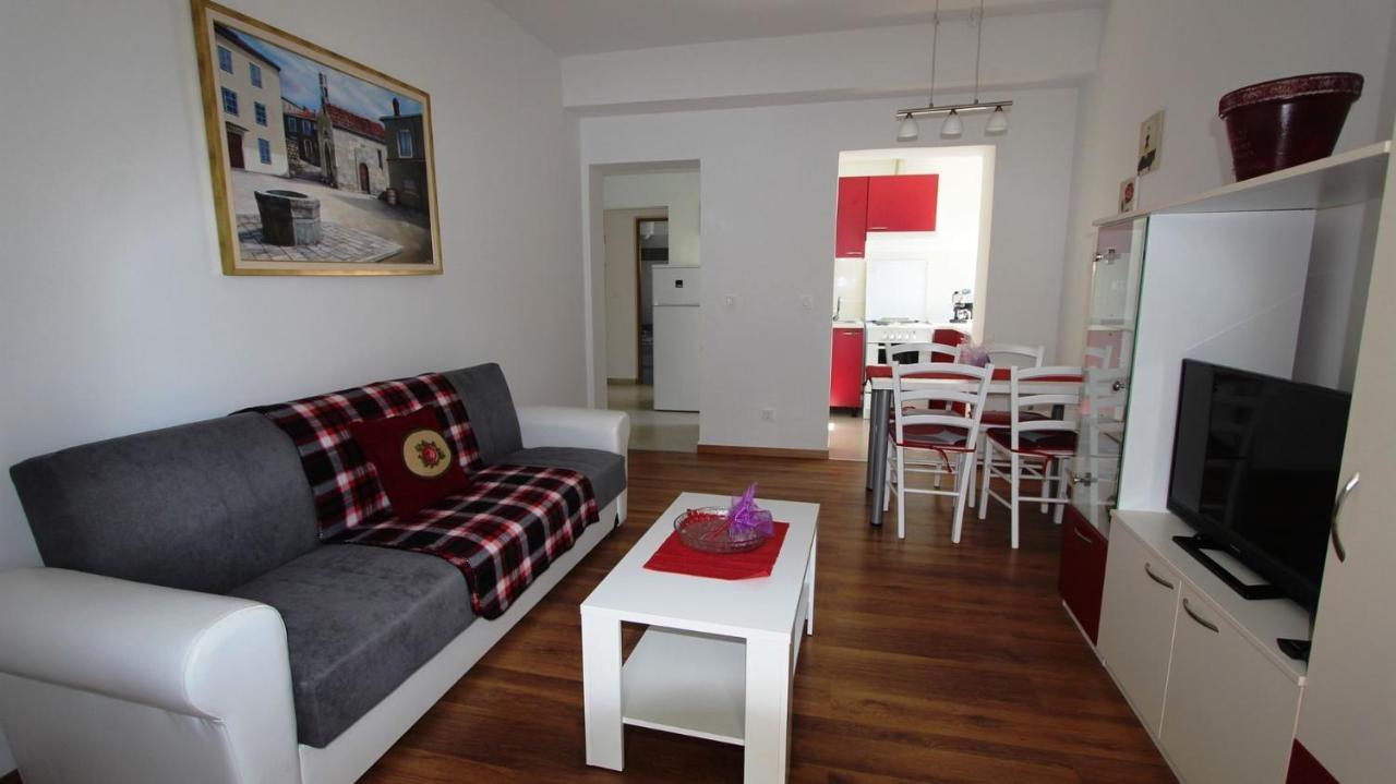 Apartments Tomislav Malinska Luaran gambar