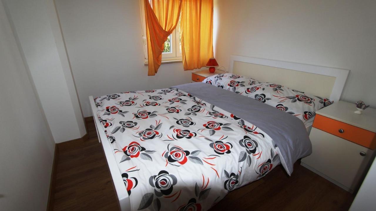 Apartments Tomislav Malinska Luaran gambar